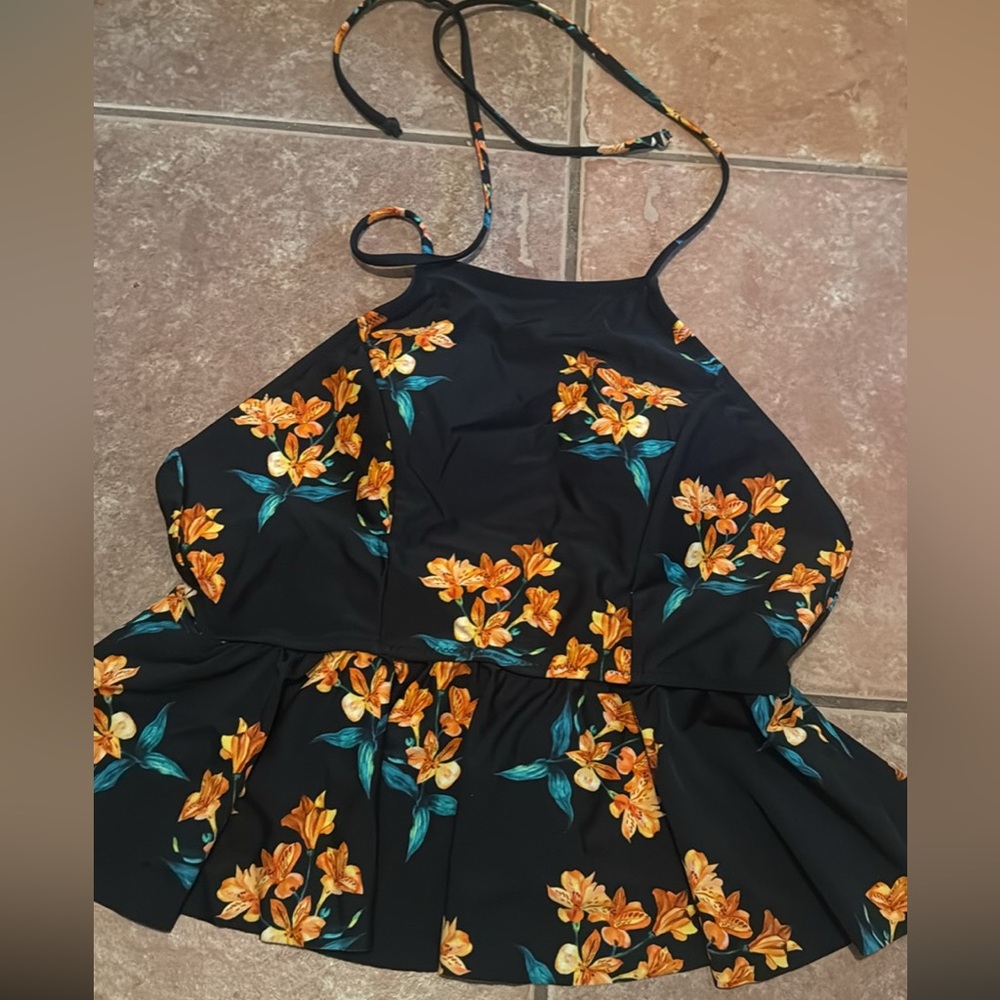 Bathing suit top